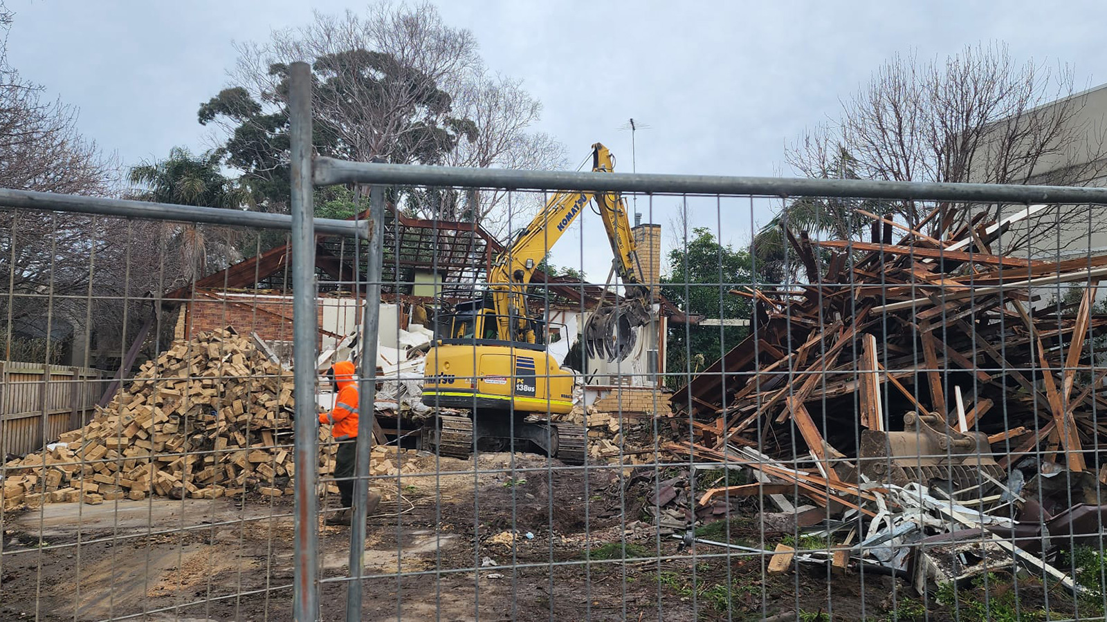 Site clearing equipment and materials on a worksite